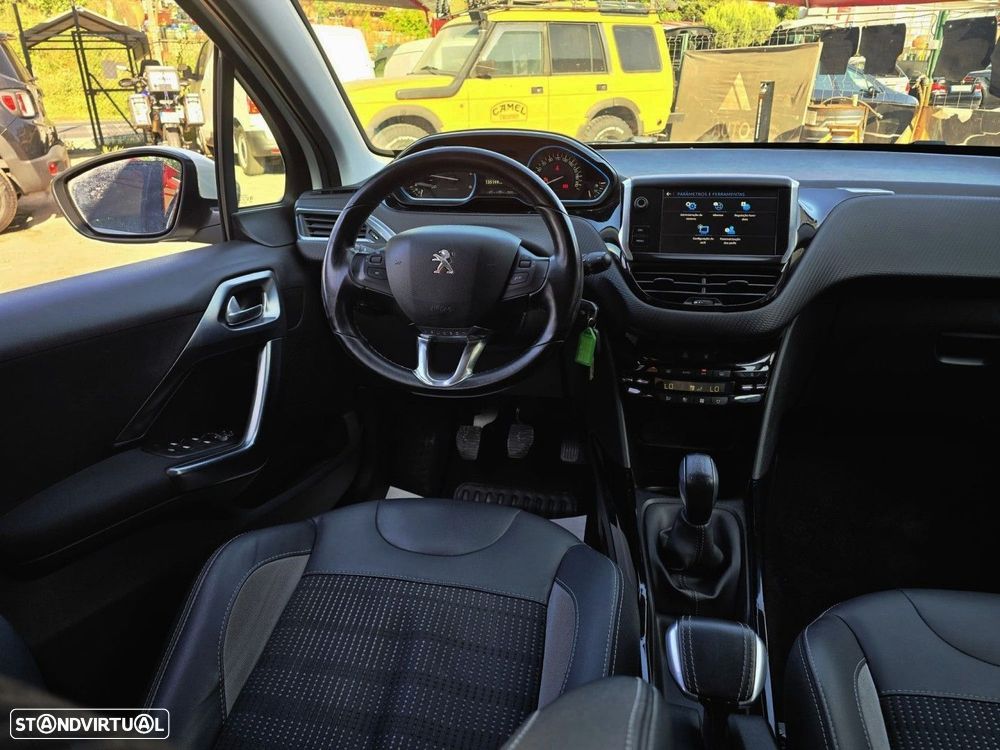 Peugeot 2008 1.6 BlueHDi Allure - 10