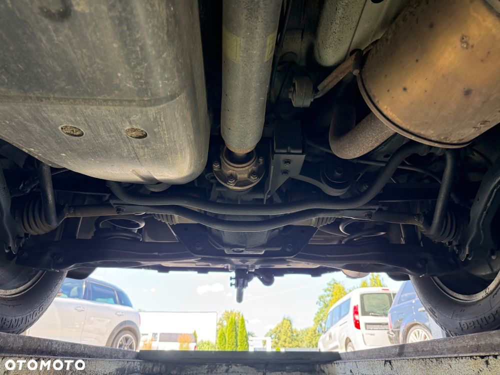 Mitsubishi Pajero 3.2 DI-D Automatik Limited Edition - 28