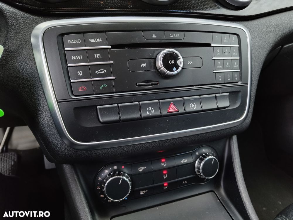 Mercedes-Benz CLA d Shooting Brake 7G-DCT AMG Line - 27