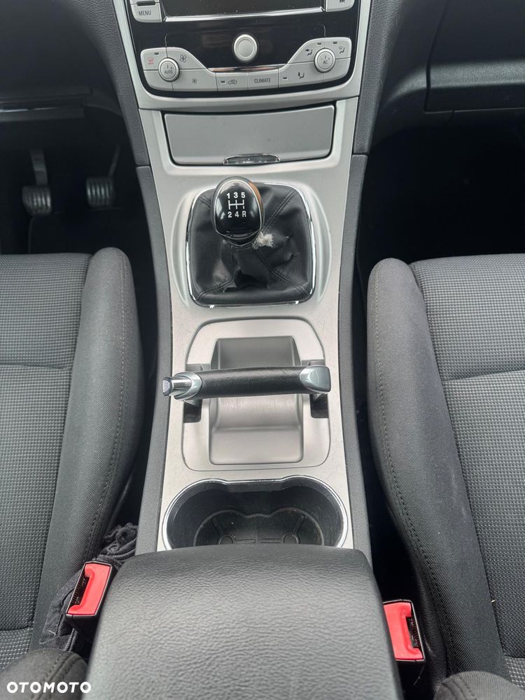 Ford Galaxy 2.0 Viva Titanium - 21