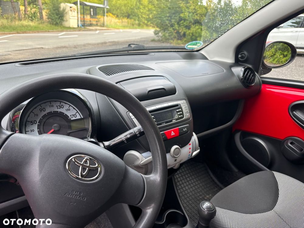 Toyota Aygo - 15
