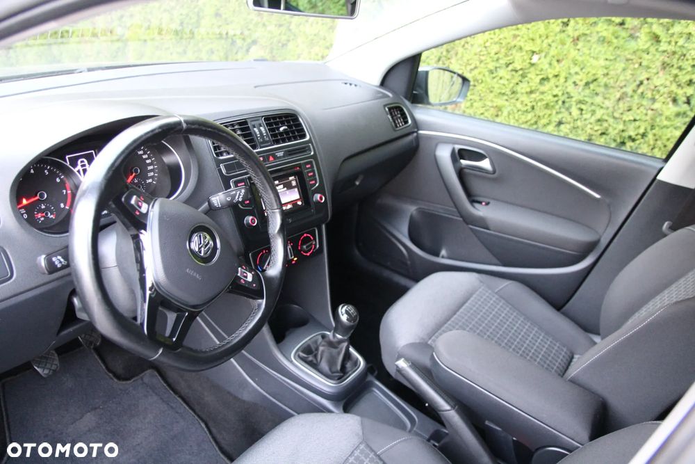 Volkswagen Polo 1.0 (Blue Motion Technology) Trendline - 13