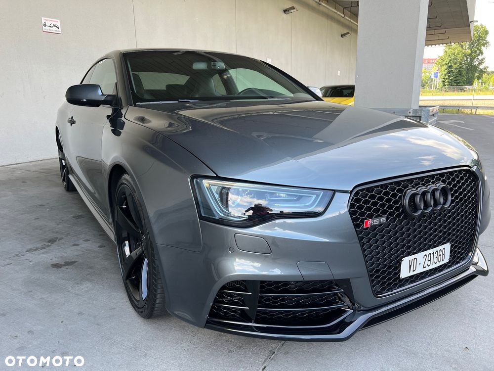 Audi RS5 Coupé Standard - 4