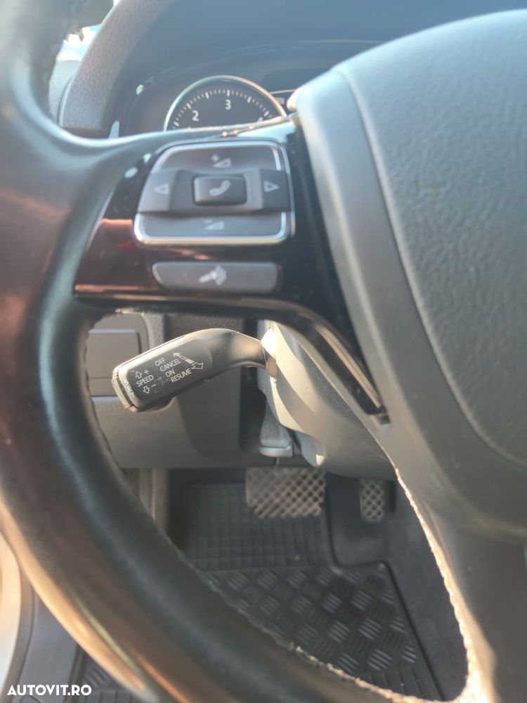 Volkswagen Touareg 3.0 V6 TDI BMT - 12