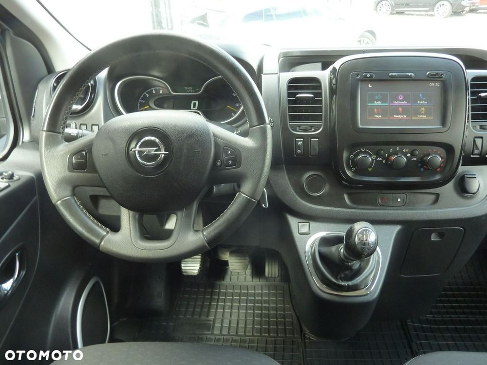 Opel Vivaro - 16
