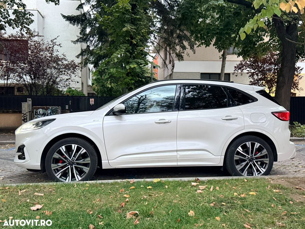 Ford Kuga - 11