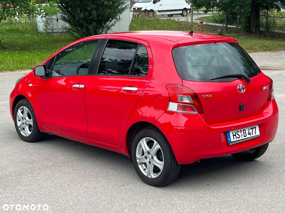 Toyota Yaris - 3