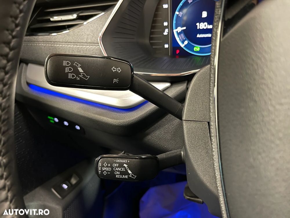 Skoda Octavia 2.0 TDI DSG Style - 27