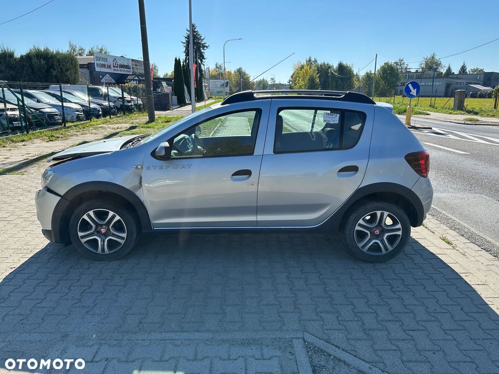 Dacia Sandero Stepway TCe 90 (S&S) Celebration - 10
