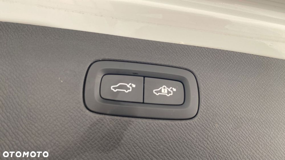 Volvo XC 90 B5 D AWD Inscription - 14