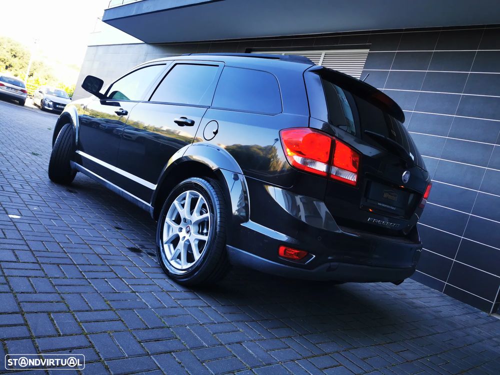 Fiat Freemont 2.0 M-Jet - 15