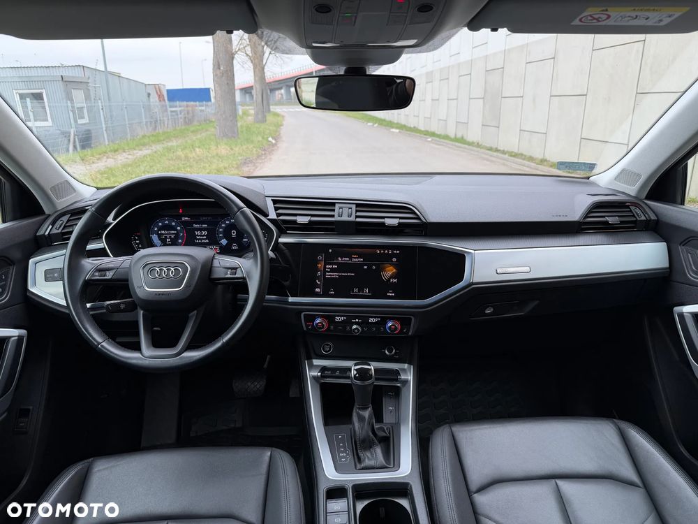 Audi Q3 Sportback 35 TFSI S tronic - 16