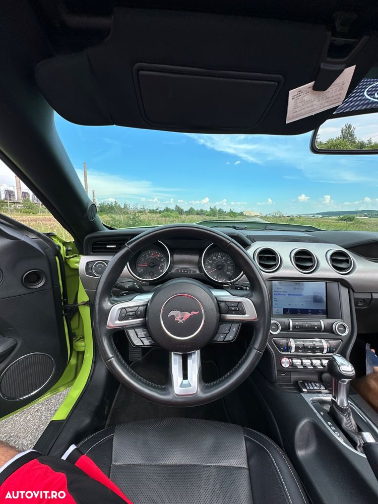 Ford Mustang 2.3 Eco Boost Aut. - 5