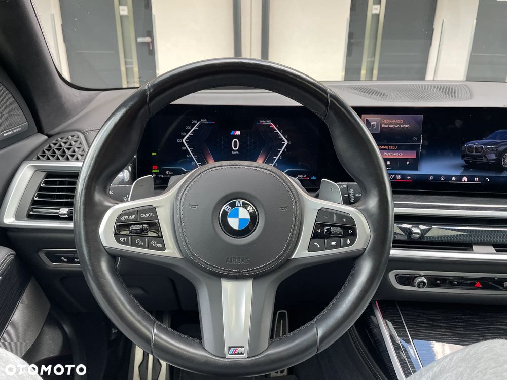 BMW X7 xDrive40i - 26