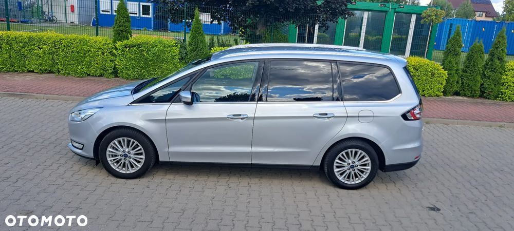 Ford Galaxy - 4