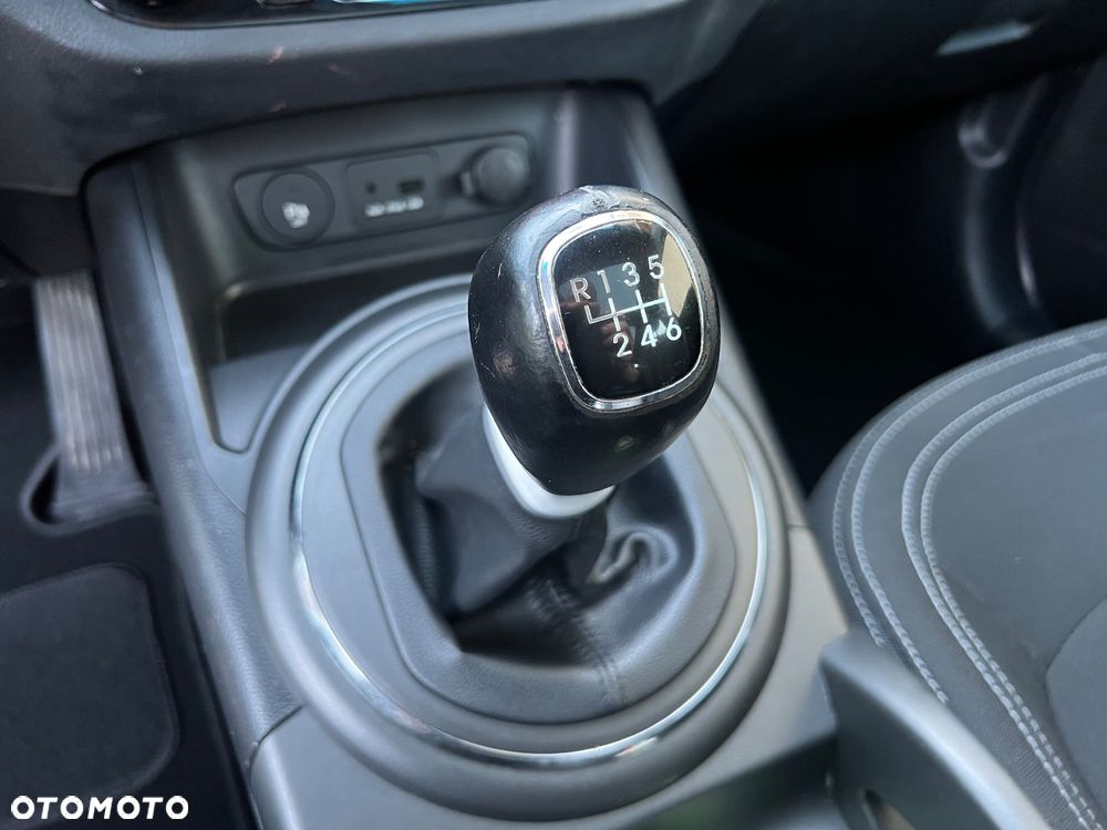 Kia Sportage 2.0 CRDI L 2WD - 21