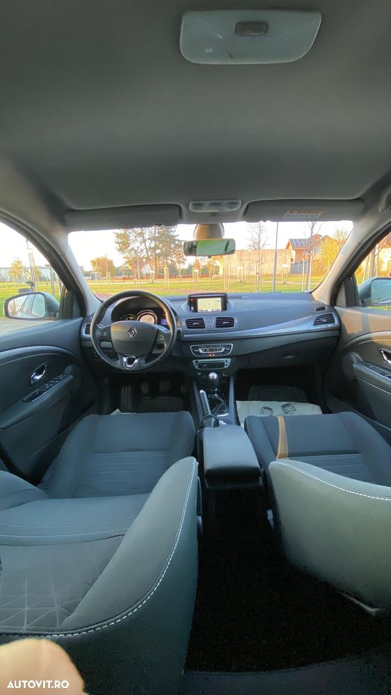 Renault Megane Grandtour dCi 95 FAP LIMITED - 11