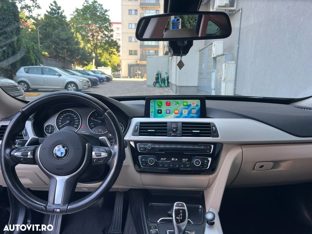 BMW Seria 3 320d xDrive AT - 33