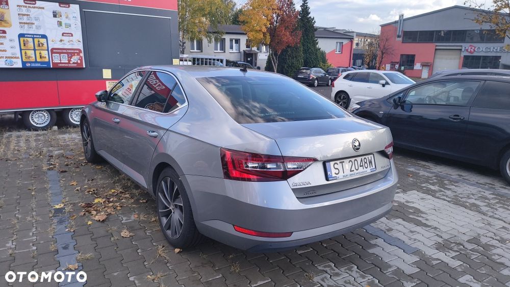 Skoda Superb - 1
