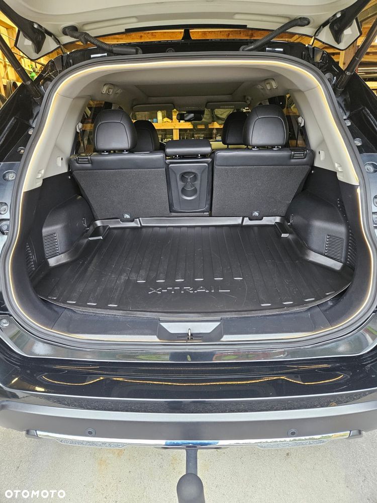 Nissan X-Trail 1.7 dCi Tekna 4WD Xtronic - 26