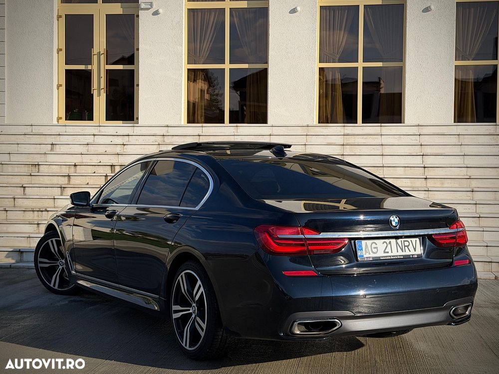 BMW Seria 7 740Li - 34