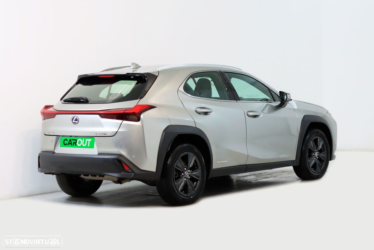 Lexus ux-250h Special Edition (LCA) - 2