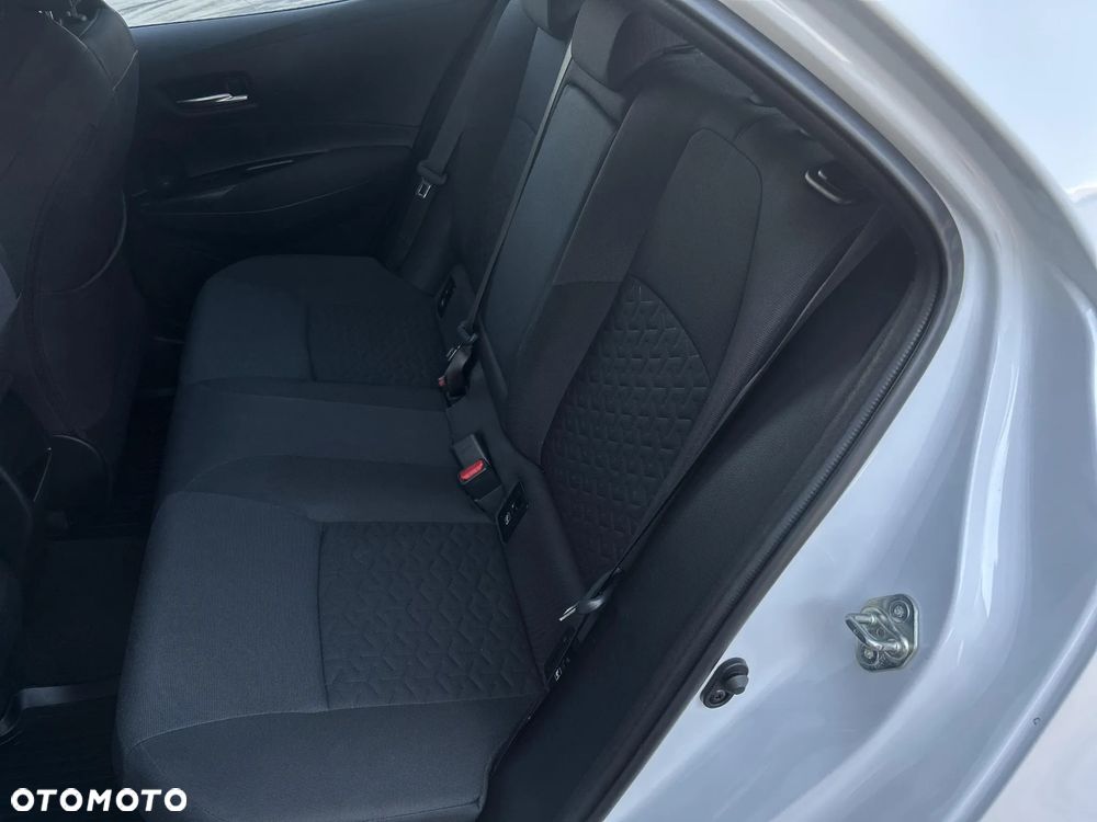 Toyota Corolla 1.8 Hybrid Comfort - 27