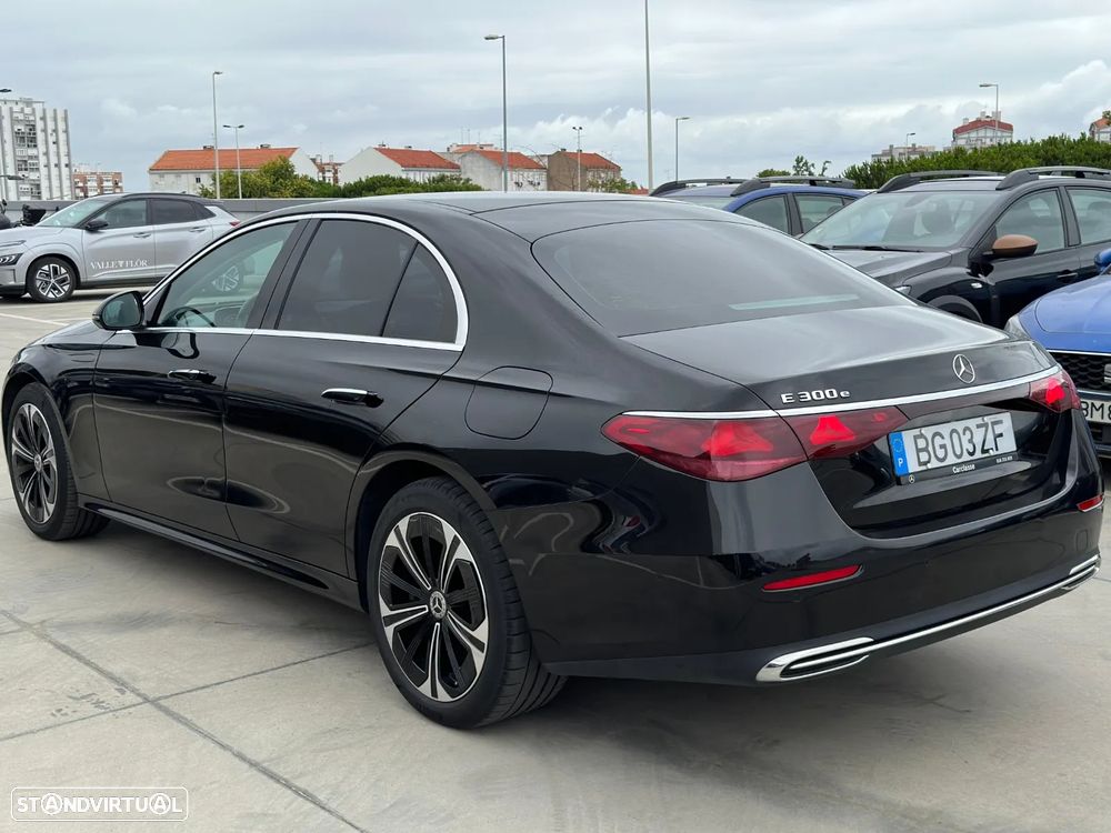 Mercedes-Benz E 300 - 8
