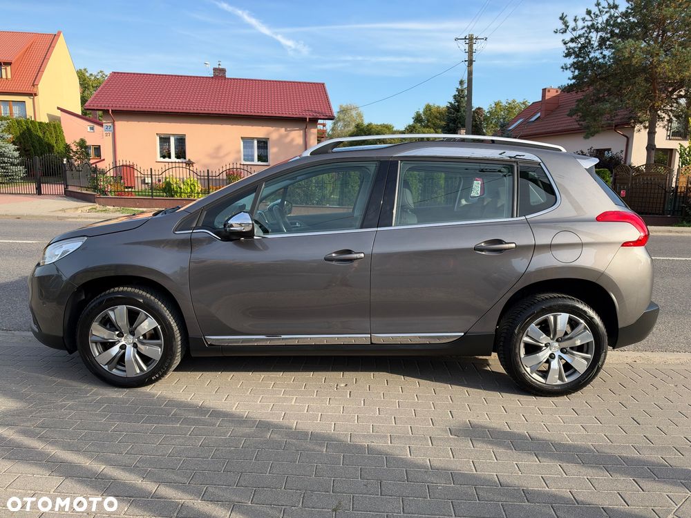 Peugeot 2008 120 VTI Allure - 5