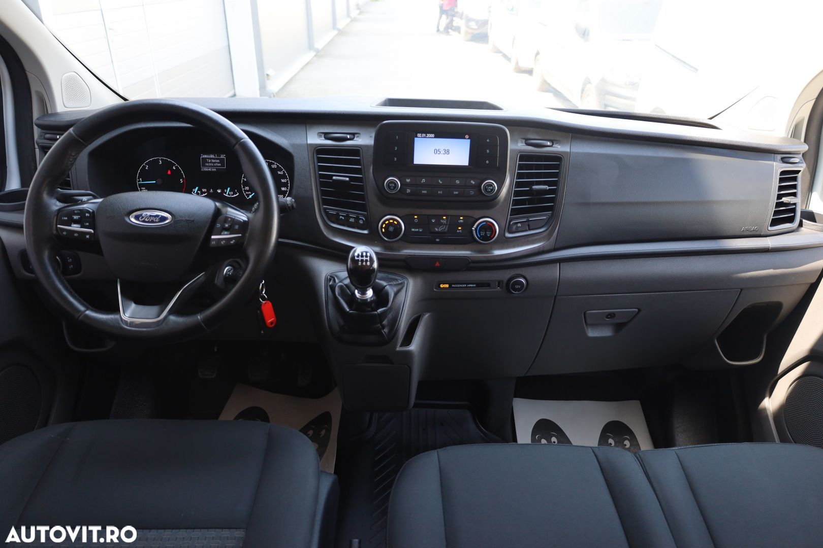 Ford Transit Custom - 19