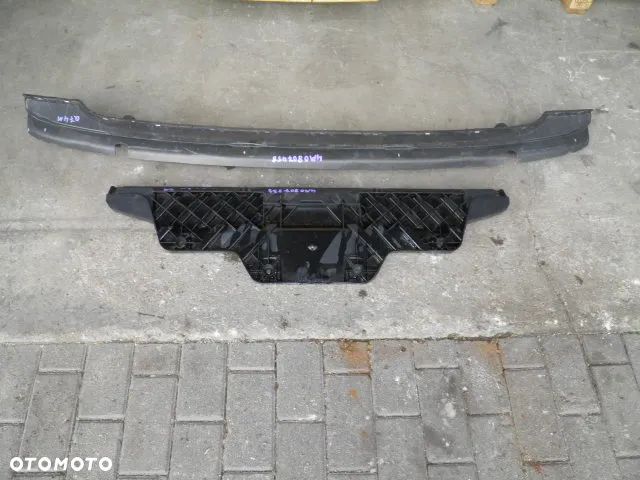 ŚLIZG ZDERZAKA AUDI Q7 4M0807239