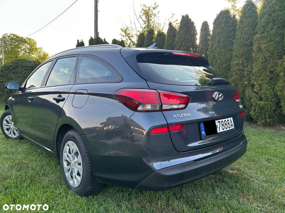 Hyundai i30 1.5 DPI Modern - 4