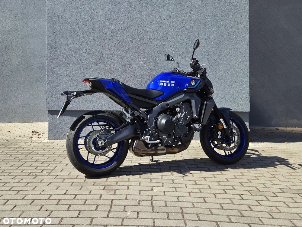 Yamaha MT - 9