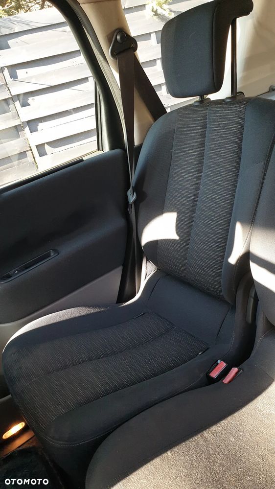 Renault Scenic 1.6 16V Family - 5