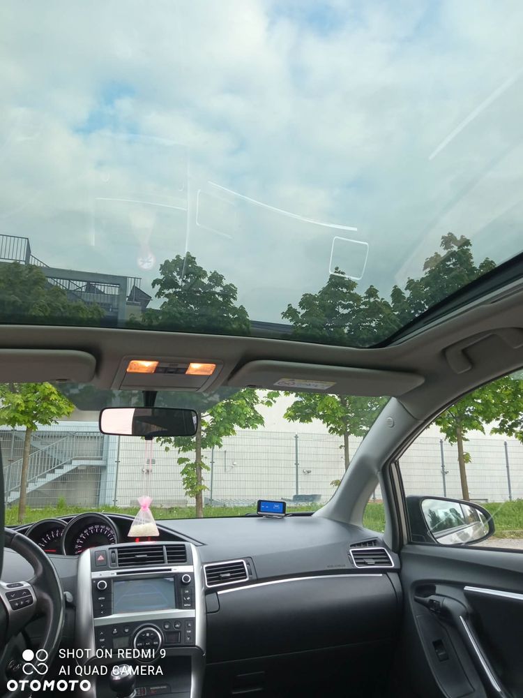 Toyota Verso 1.8 Premium - 3