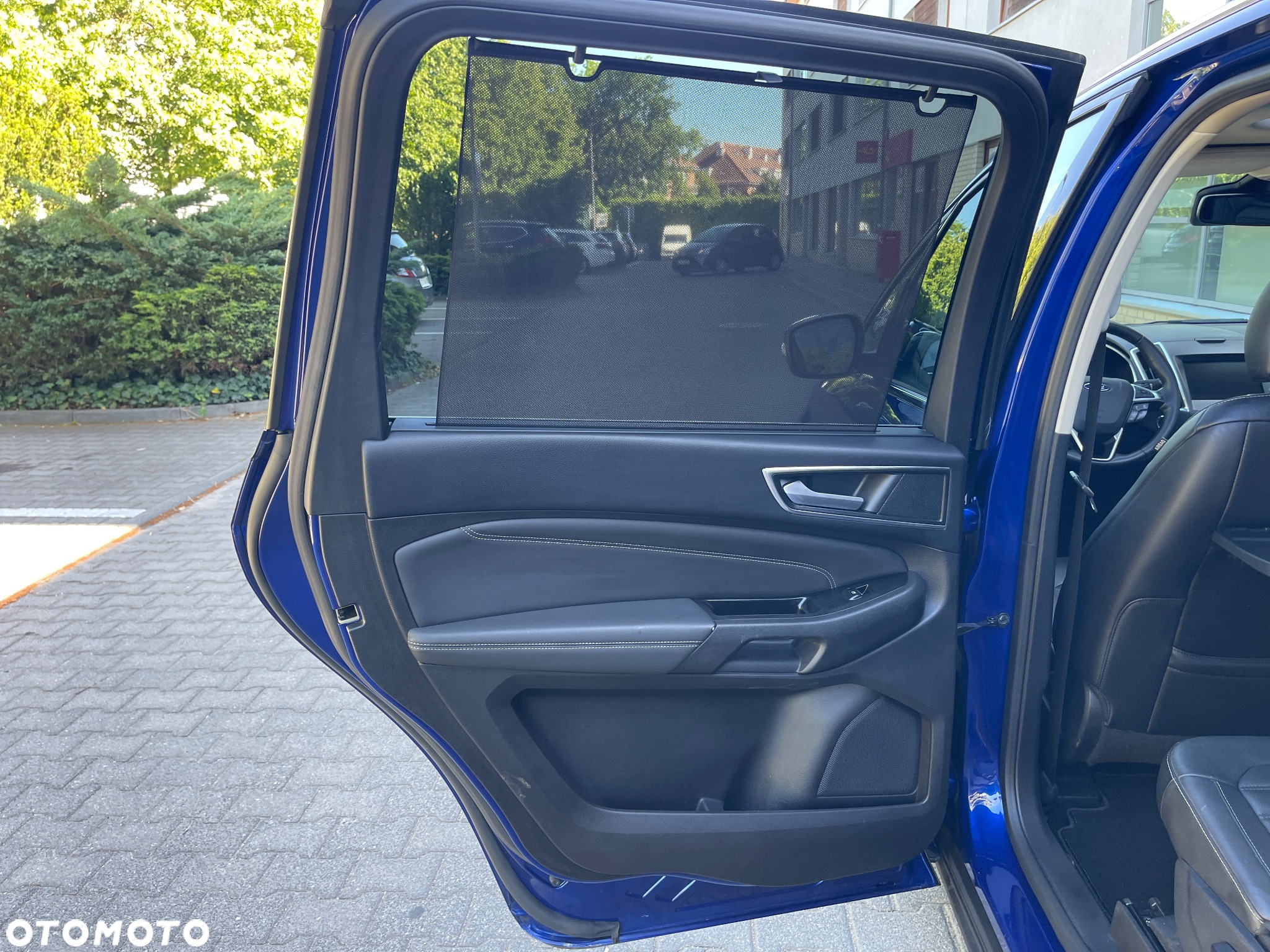 Ford Galaxy - 23