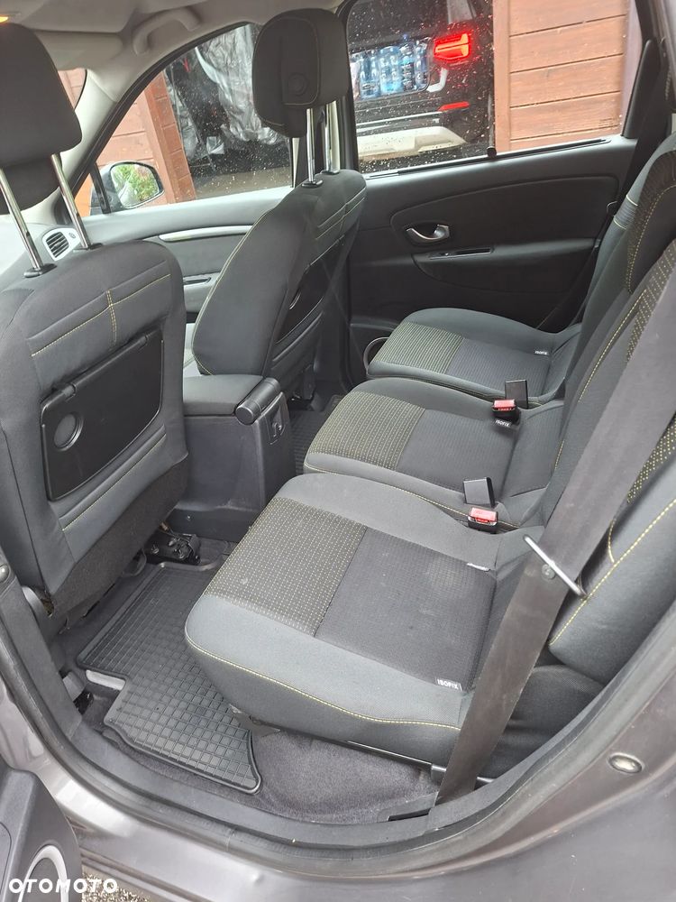 Renault Scenic - 6