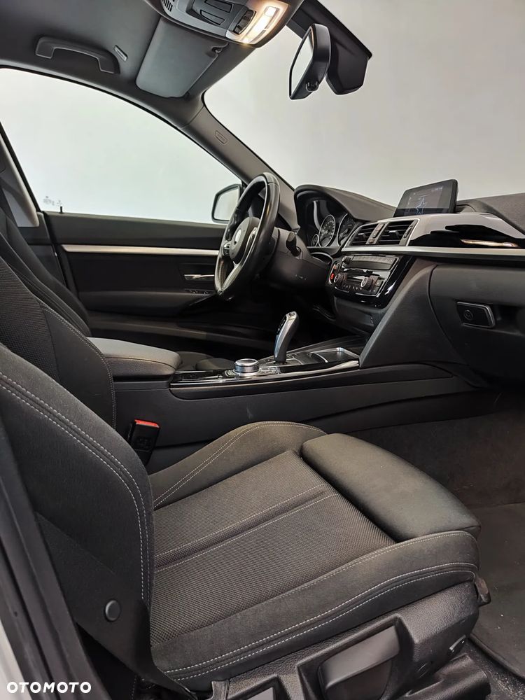 BMW 3GT 318d Sport Line - 10