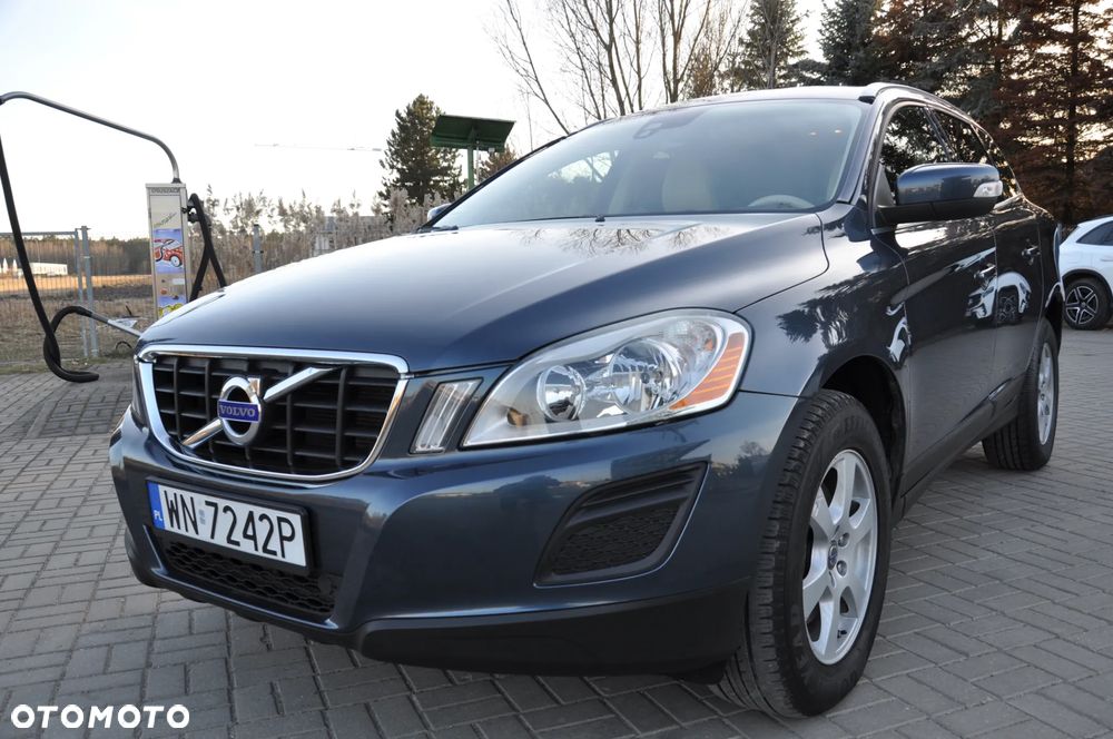 Volvo XC 60 - 4