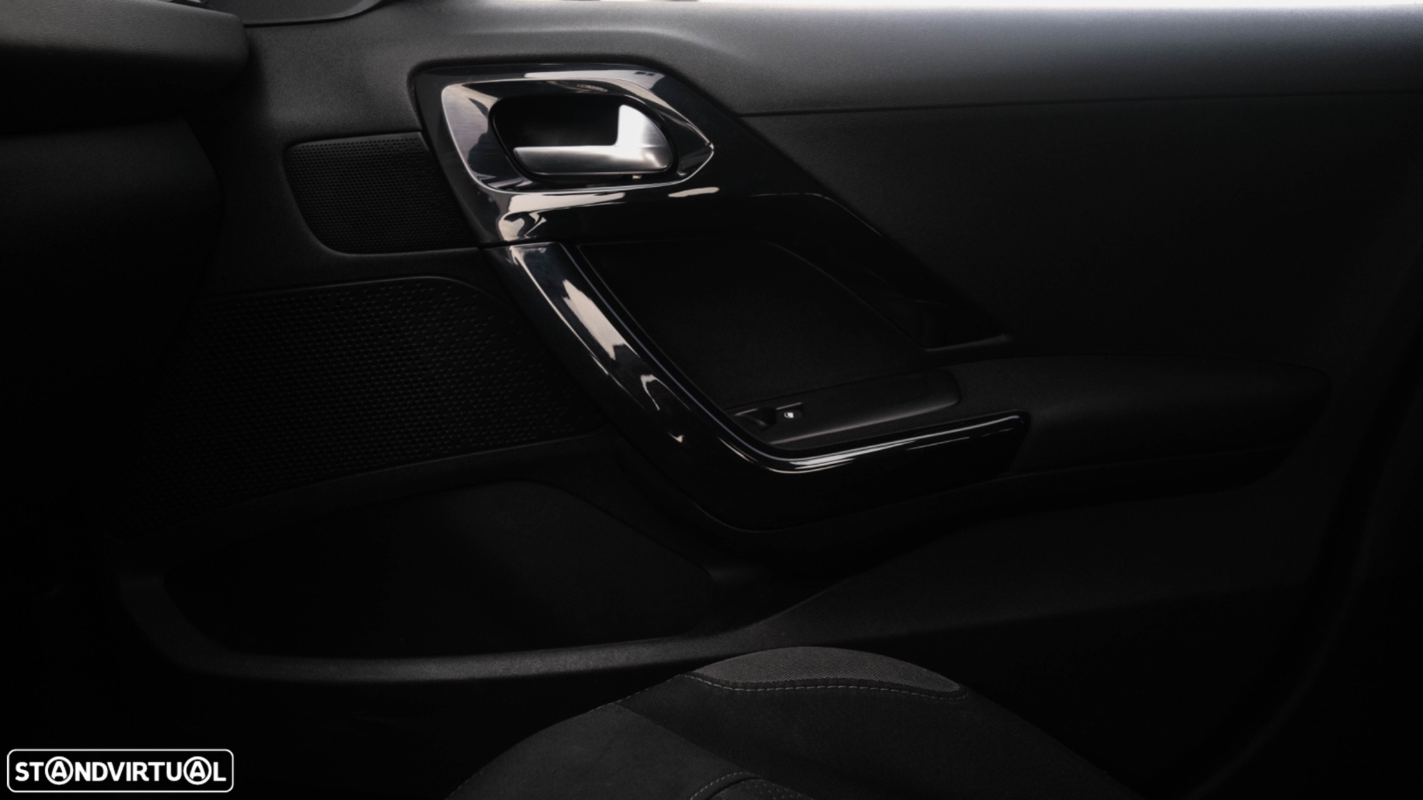 Peugeot 208 1.4 HDi - 14