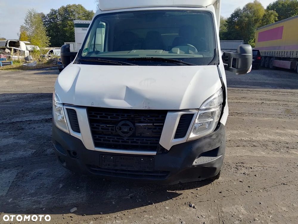 Nissan NV400 - 2