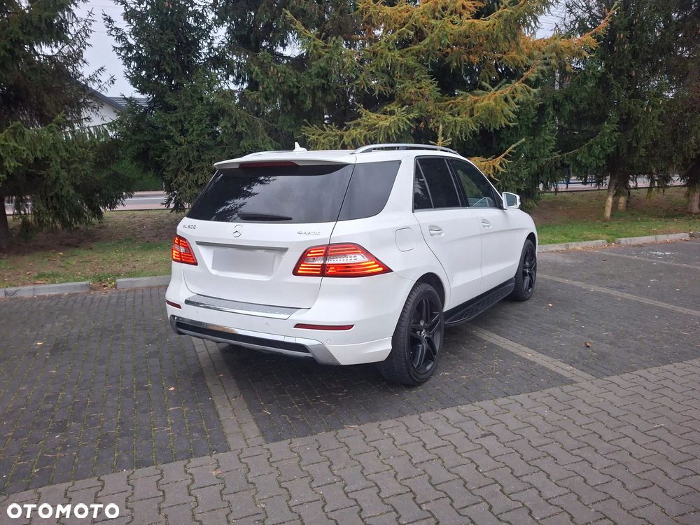 Mercedes-Benz ML - 40