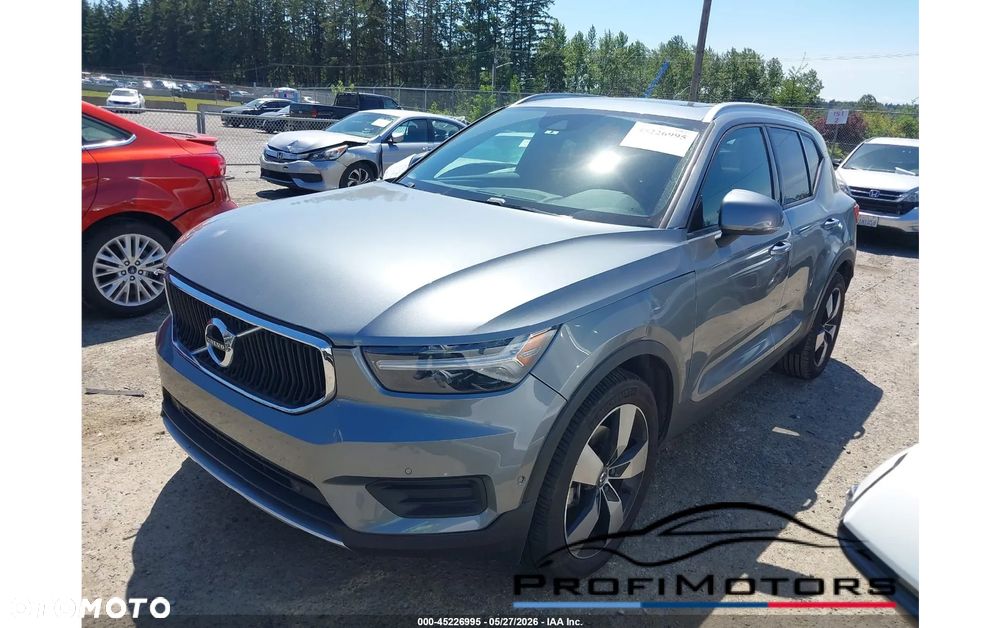 Volvo XC 40 - 1