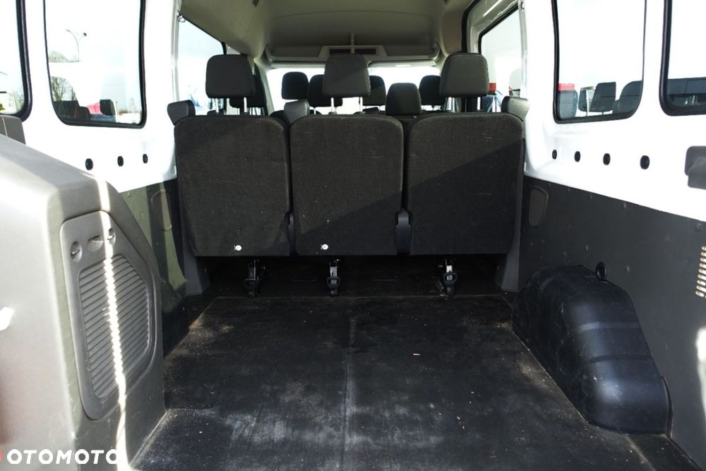 Ford Transit - 6
