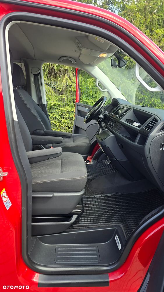 Volkswagen Multivan 2.0 TDI L1 Comfortline DSG - 12