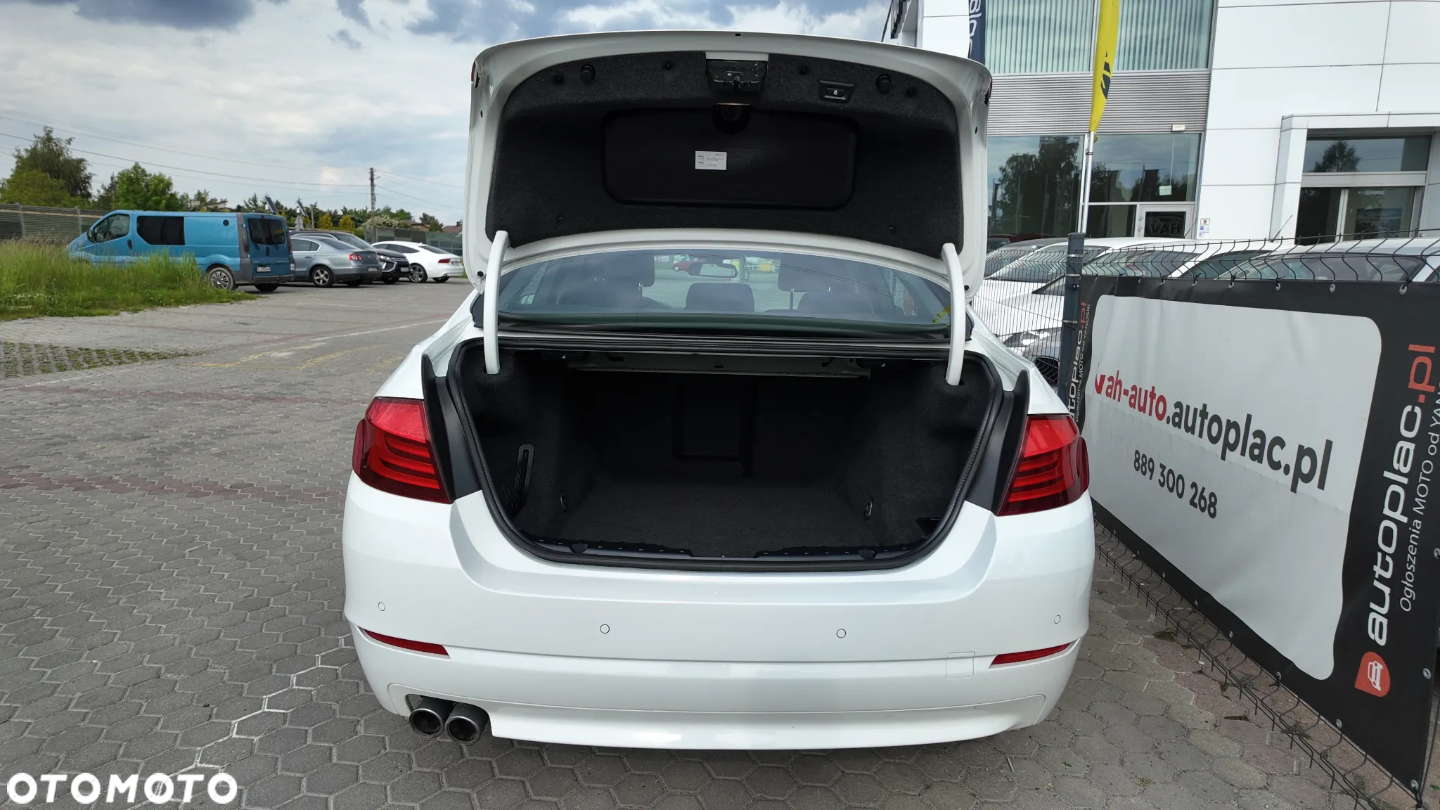 BMW Seria 5 520d Touring - 40