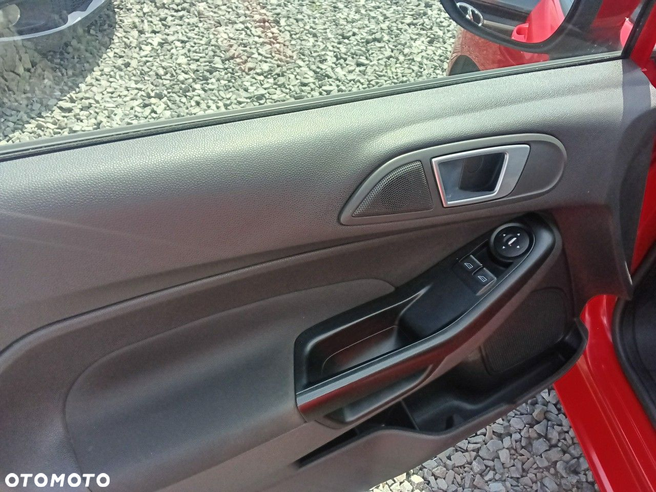 Ford Fiesta - 16