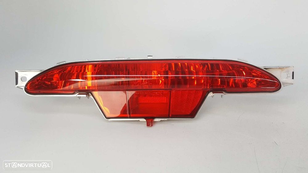 FAROLIM TRASEIRO CENTRAL OPEL CORSA F GS LINE - 4