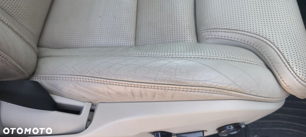 Volvo XC 90 D5 AWD Inscription 7os - 28