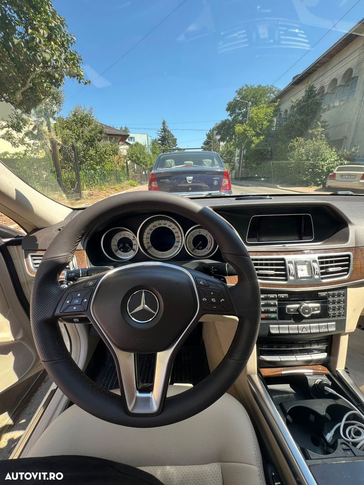 Mercedes-Benz E - 4